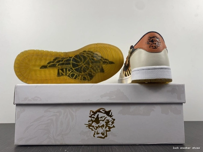 Rep LUCY Air 1 of DH6932-100 Tiger Low OG the Jordan Year 0724